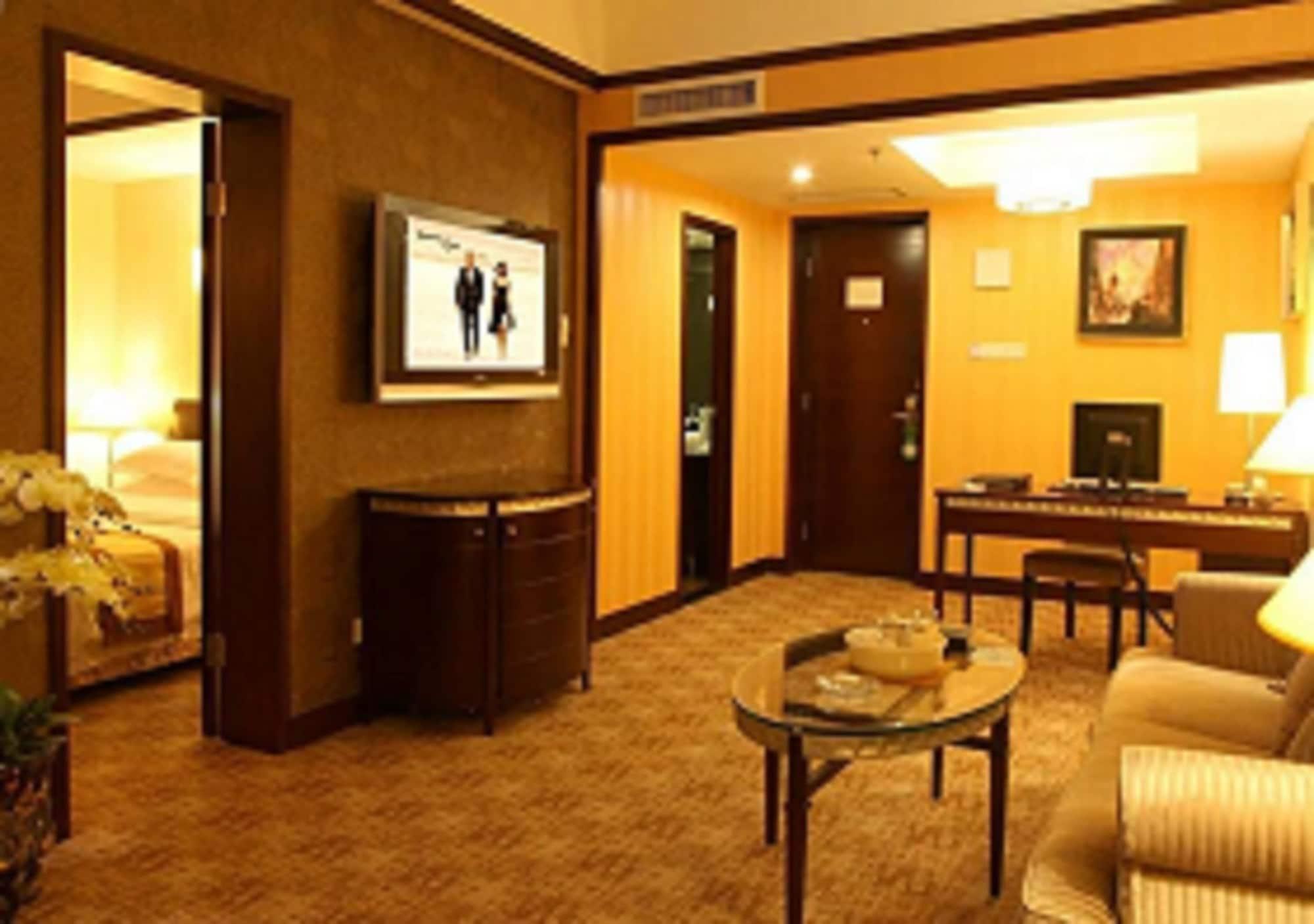Mandarin Hotel Guangzhou Bagian luar foto