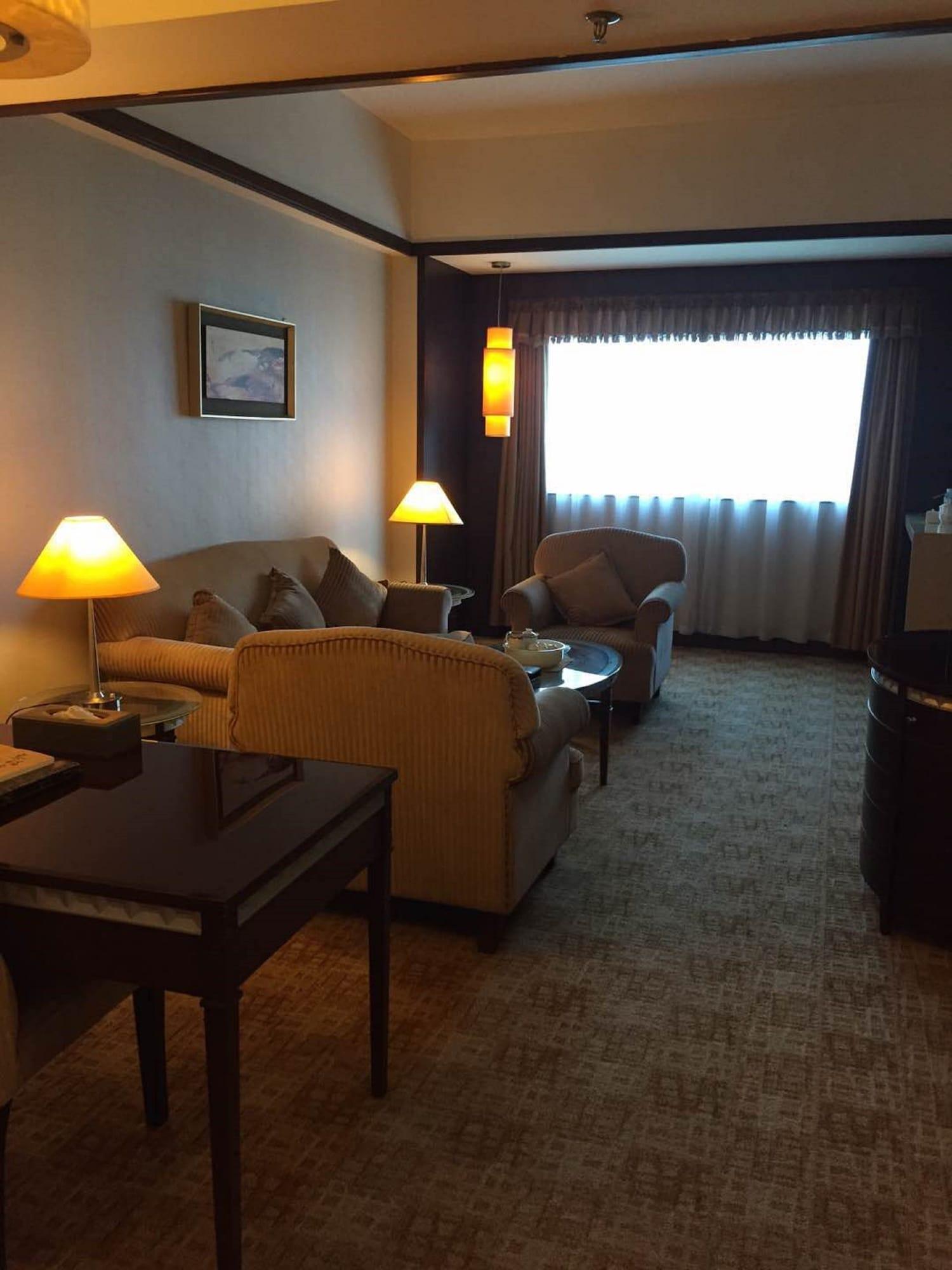 Mandarin Hotel Guangzhou Bagian luar foto