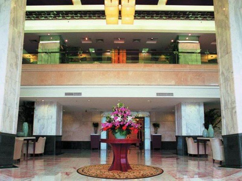 Mandarin Hotel Guangzhou Bagian luar foto